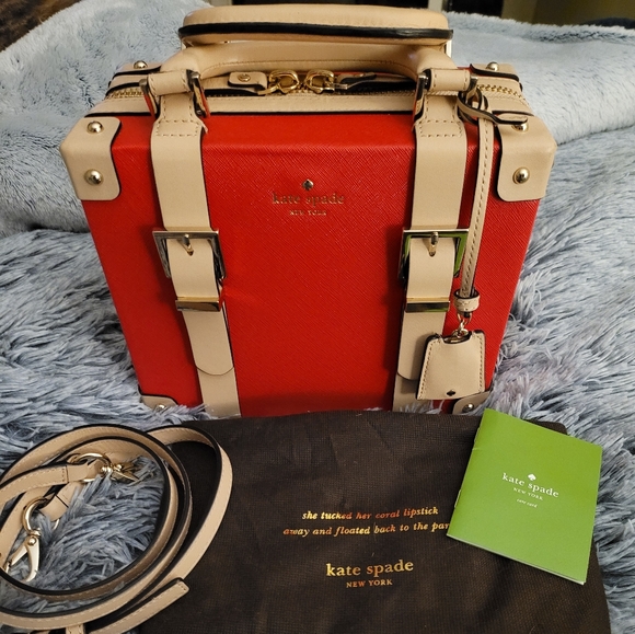 kate spade Handbags - Kate Spade Limited Go Fly A Kite Bag
